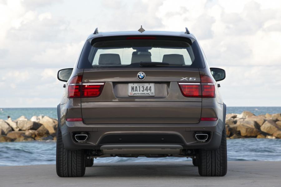  BMW X5 xDrive 5.0i 2010 года  (фото 95 из 142)